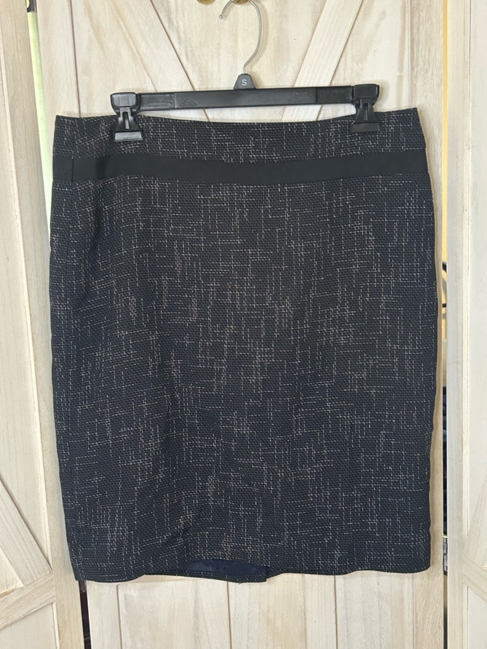 Classic Black Textured Pencil Skirt